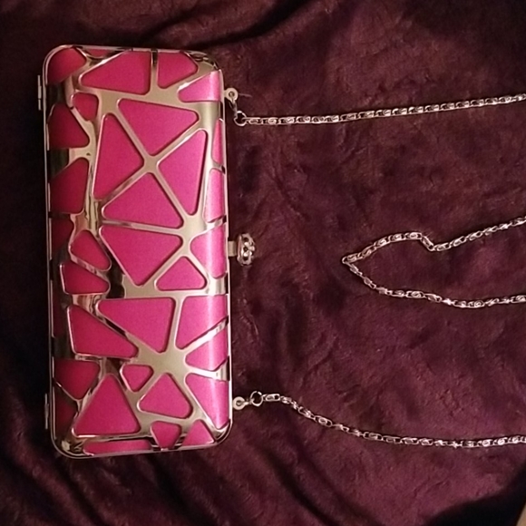Clutch purse with chain - Picture 1 of 3